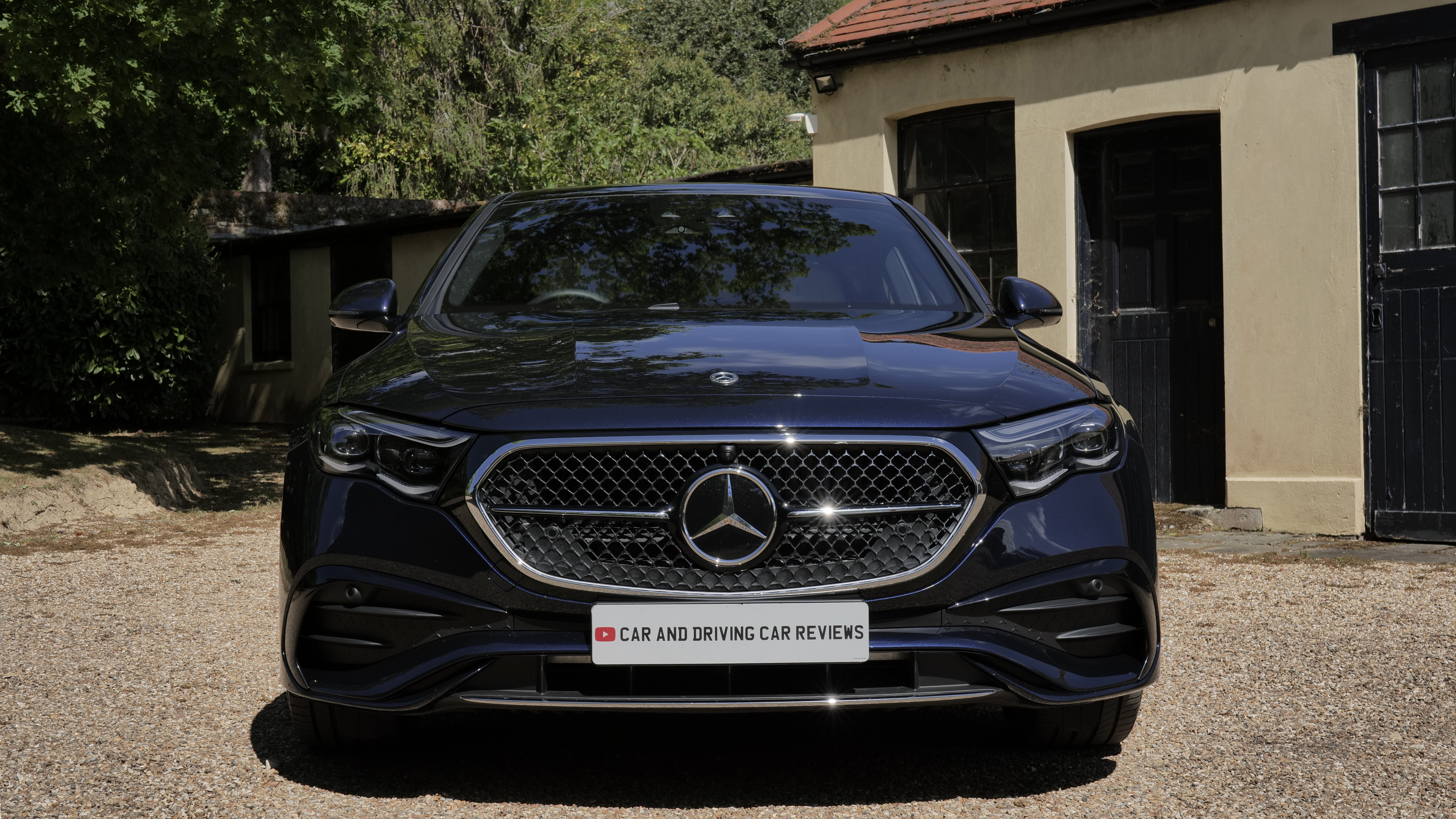 MERCEDES-BENZ E CLASS DIESEL ESTATE E220d Exclusive Premium 5dr 9G-Tronic